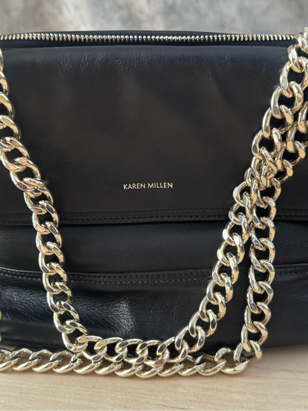 Karen Millen Black Leather Shoulder Bag with Gold Chain Straps and Dust Bag - Picture 3 of 11